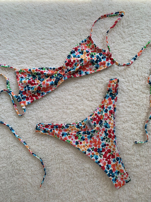 TOP LUZ FLORAL CREAM