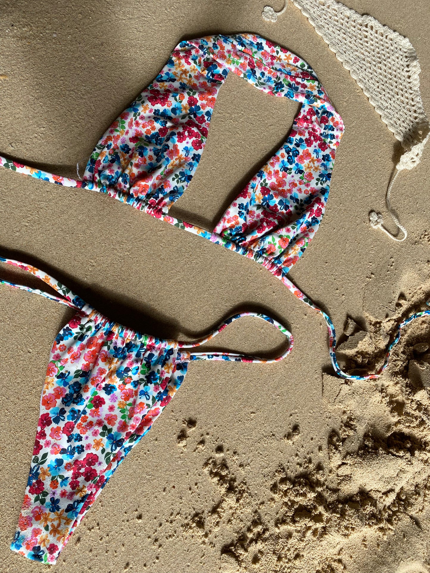 BOTTOM AMANDA FLORAL CREAM